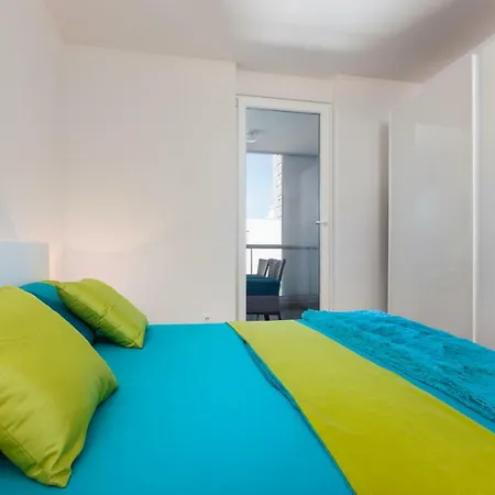 Blue Dream Apartment *